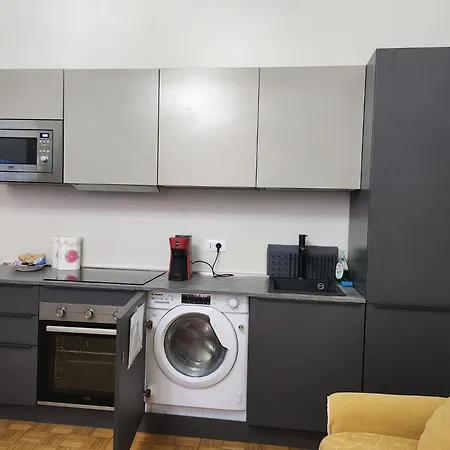 Bilocale Nel Cuore Di Apartment